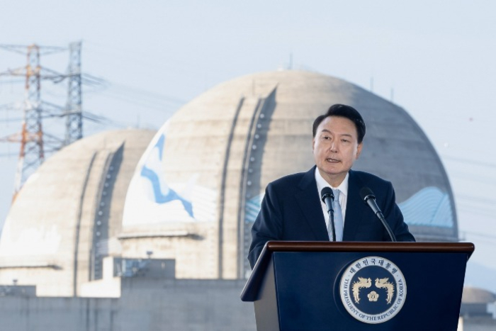 South Korean President Yoon Suk Yeol gives a congratulatory speech at the groundbreaking ceremony for Korea Hydro & Nuclear Power's new nuclear reactors in Uljin, South Gyeongsang Province (Courtesy of the Presidential House)