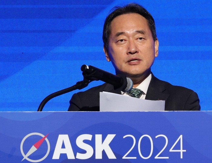 NPS Chairman Kim Tae-hyun delivers the keynote speech at global investment conference ASK 2024 on Oct. 16, 2024