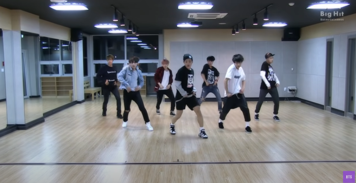 Choreography for BTS’ I Need U, jointly created by MVNT co-founder Choi Youngjun (Captured from BTS’ official YouTube page)