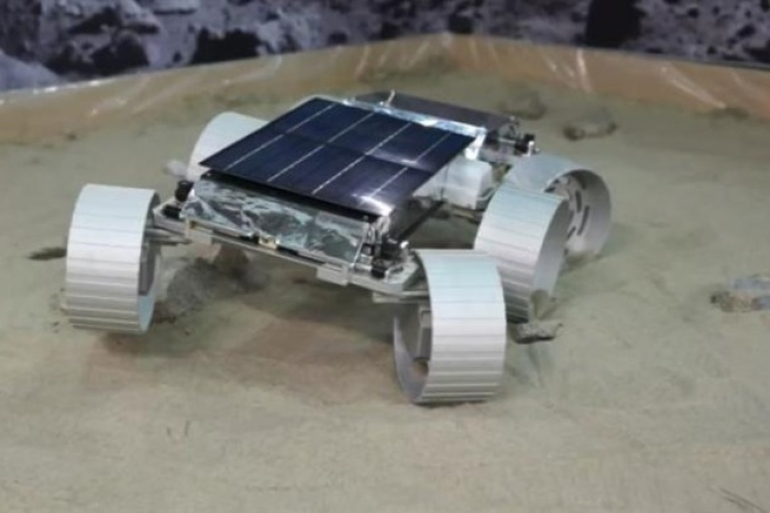 Lunar electric rover