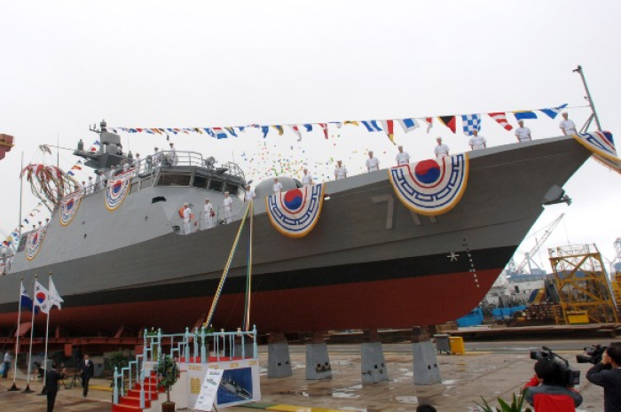 HJ S&C's guided missile fast attack craft (PKG) Yoon Yeong-Ha