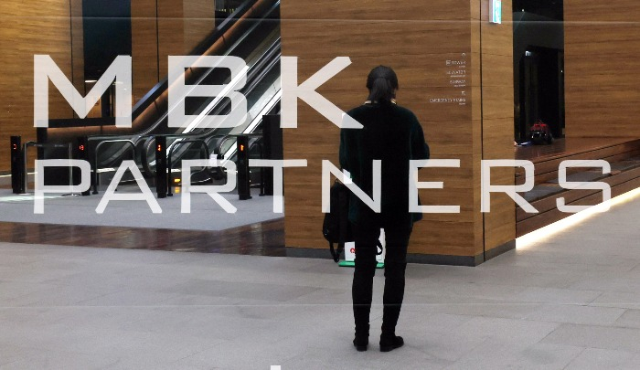 MBK kicks off Lotte Card sale for about />.4 bn in 2nd bid