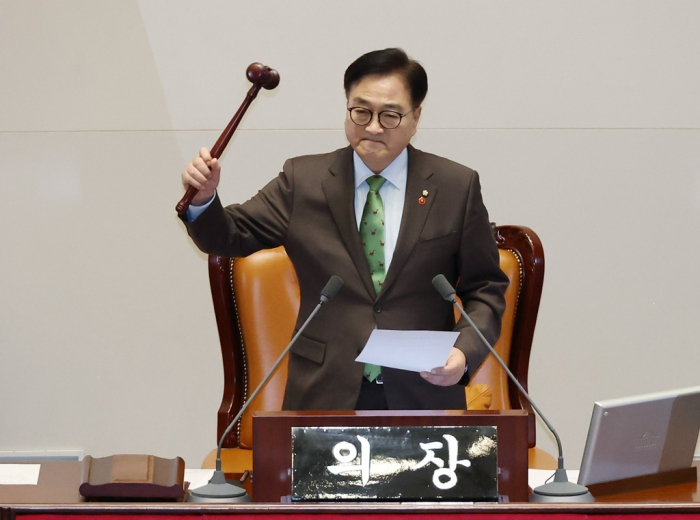 National Assembly Speaker Woo Won-shik announces that parliament has voted to impeach President Yoon Suk Yeol on Dec. 14, 2024 (Photo by Eun-Koo Kang)