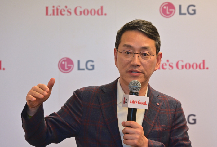 Cho Joo-wan will stay on as CEO in 2025 after LG Group's year-end reshuffle