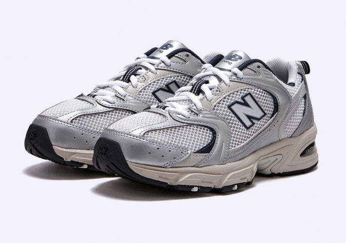 New Balance 530 atheletic shoes