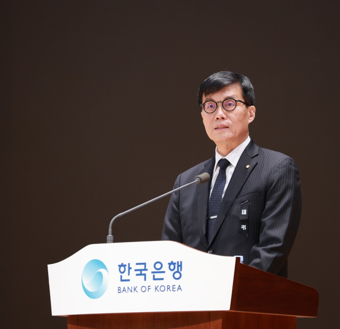 BOK Governor Rhee Chang-yong delivers a New Year’s speech at the central bank on Jan. 2, 2025 (Courtesy of News1)