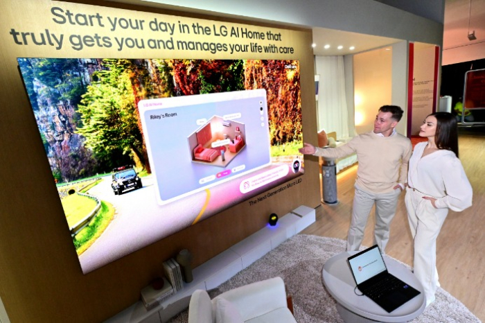 LG Electronics' AI Home zone at the event hall during CES 2025 (Courtesy of Yonhap)
