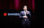 Shinsegae to double down on hypermarkets as Homeplus falters
