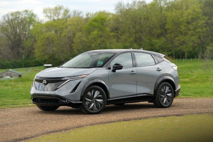 2025　Nissan　Ariya　NISMO　(Courtesy　of　Nissan)