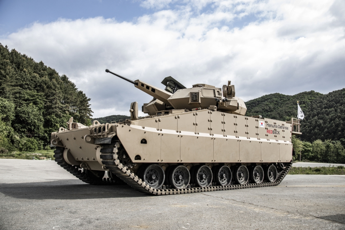 Hanwha　Aerospace's　armored　vehicle　Redback