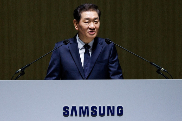 Han　Jong-hee,　co-CEO　of　Samsung　Electronics,　speaks　at　the　firm's　shareholder　meeting　on　March　19,　2025
