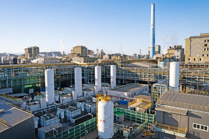 The　exterior　view　of　Korea　Zinc's　smelter　in　Onsan,　South　Gyeongsang　Province　(Courtesy　of　Korea　Zinc)