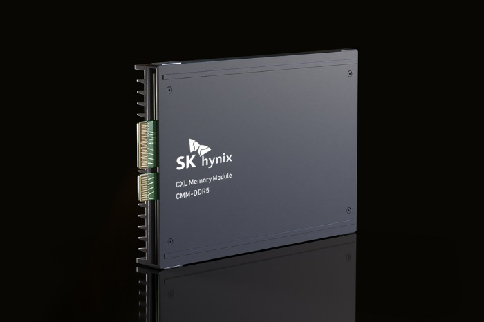 SK Hynix's CXL CMM-DDR5 (Courtesy of SK Hynix)