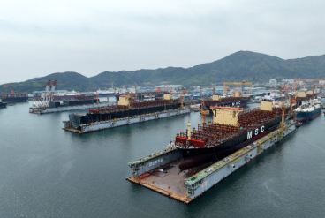 Hanwha Ocean shares sink after KDB's sale of 4.2% stake