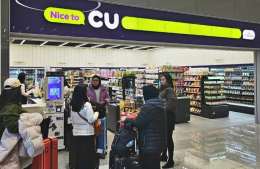 When in S. Korea, it’s a ritual: Foreigners make stops at CU, GS25, 7-Eleven