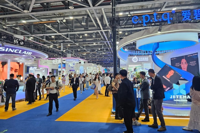 In China’s waterway city Hangzhou, K-beauty redefines ‘glossy water’