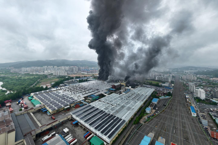 Kumho Tire shuts Gwangju plant after fire, derailing record sales run