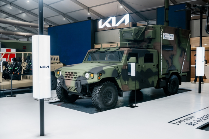 Kia's　military　vehicle　on　display　at　KADEX　2024