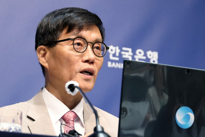Rhee Chang-yong, governor of the Bank of Korea, speaks at a press conference on July 10