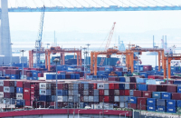 Kospi-listed firms underperform in Q2 with gloomy H2 forecast