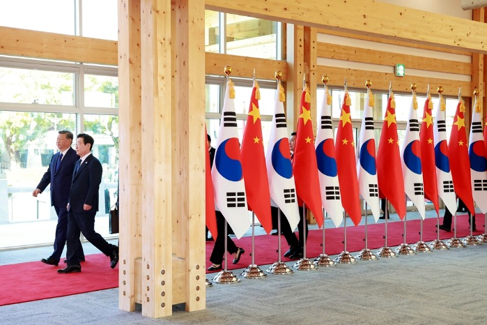 Beijing warms to Ok-pop comeback as Xi indicators thaw in China’s ‘Korean wave’ ban Beijing warms to Ok-pop comeback as Xi indicators thaw in China’s ‘Korean wave’ ban