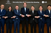 Samsung’s Jay Y. Lee, LG’s top brass discuss cooperation with Mercedes-Benz chief in Seoul