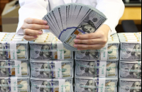 South Korean won weakens past 1,480 per dollar, lowest in 8 months