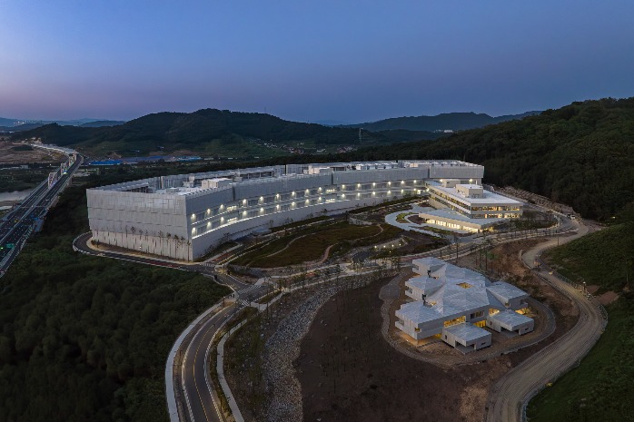Naver to establish wholly-owned operator of Nvidia-Brookfield-backed AI factories - KED Global